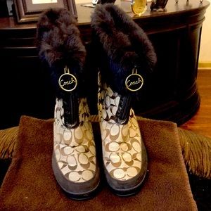 Coach snow boots